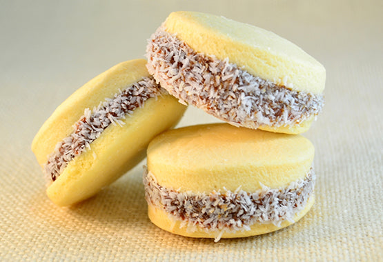 Argentinian Alfajores de Maizena (Cornstarch Cookies)