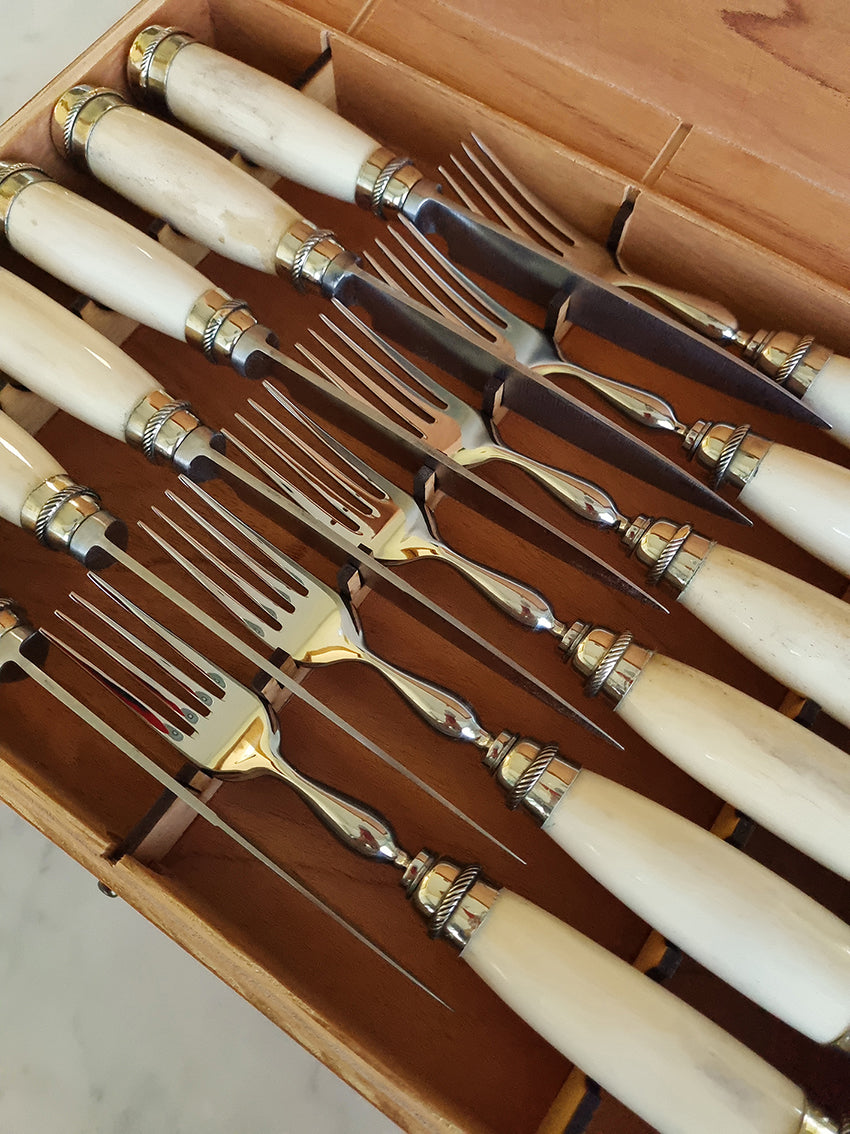 12-piece cutlery set with white bone handles