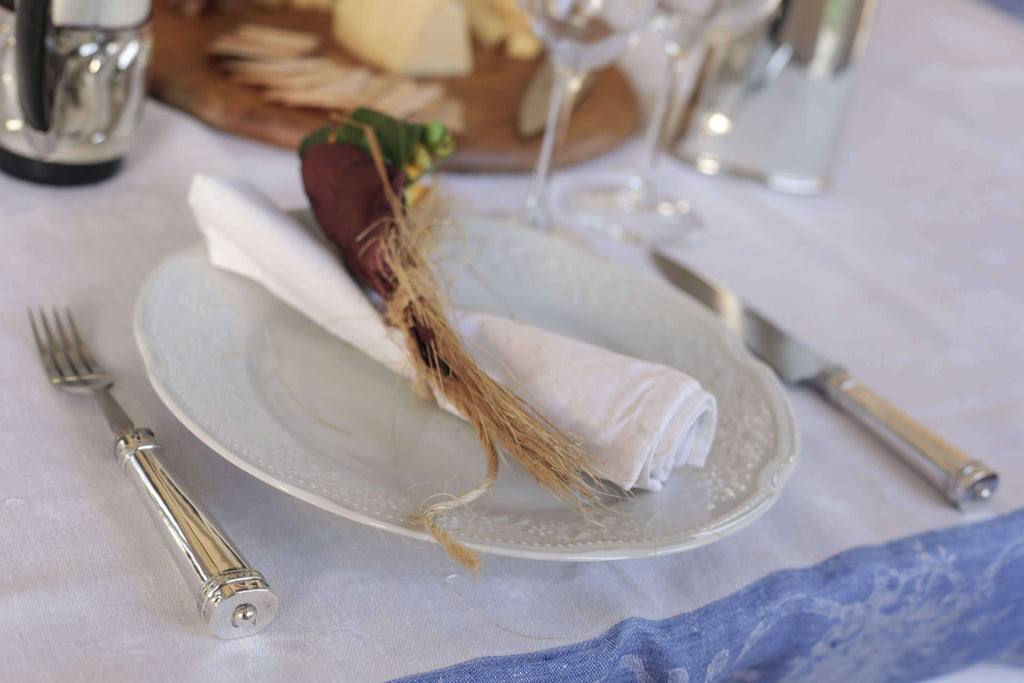 Seigen 440 stainless steel steak knives selected by Vakiano